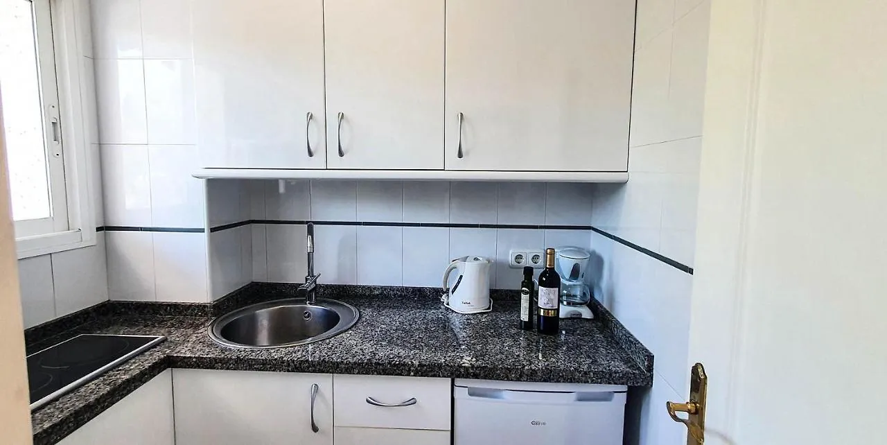 Skol 219. Studio Apartment Skol Marbella With Sea Views 0*,