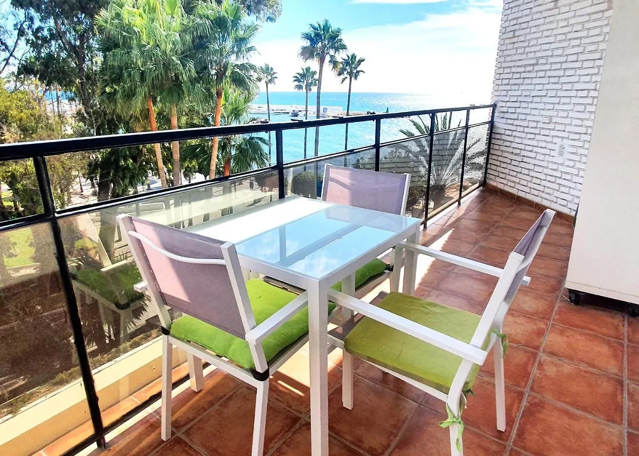Skol 219. Studio Apartment Skol Marbella With Sea Views Spain